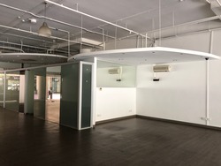 Automobile Megamart (D14), Warehouse #190689942